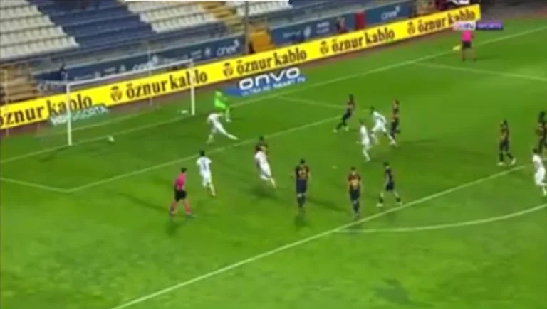 Madergünjajs Ziel half Kasimpasan für das Überleben in der türkischen Super League