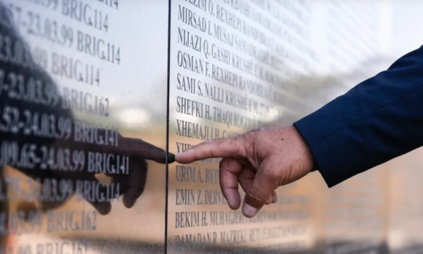 Governo per l'accusa contro la Serbia per il genocidio: Ci vorrà del tempo.