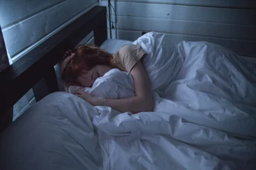 Attento! Questi errori di sonno ti stanno invecchiando prematuramente