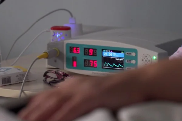 Más de 6 mil casos activos con COVID-19