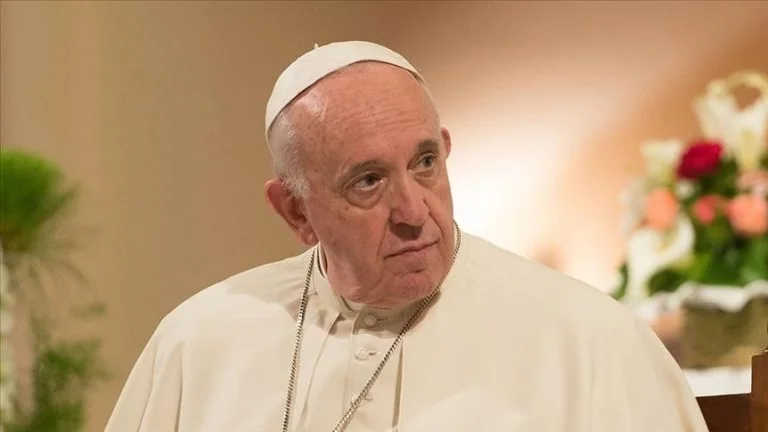 Il Papa invita gli israeliti e i palestinesi ad evitare la violenza