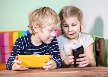 The best ways to save your children from dependence on technology