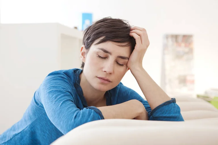 Segni che mostrano che sei stanco, non fisicamente