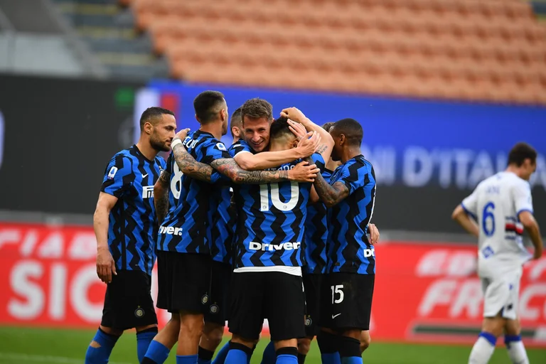 El Inter destruye a Sampdorian, una semana después de ganar el título