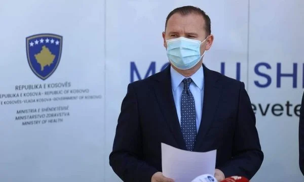 Zemaj i quan praktikantë deputetët e Vetëvendosjes: Të marrin në qafë me hiprokizi
