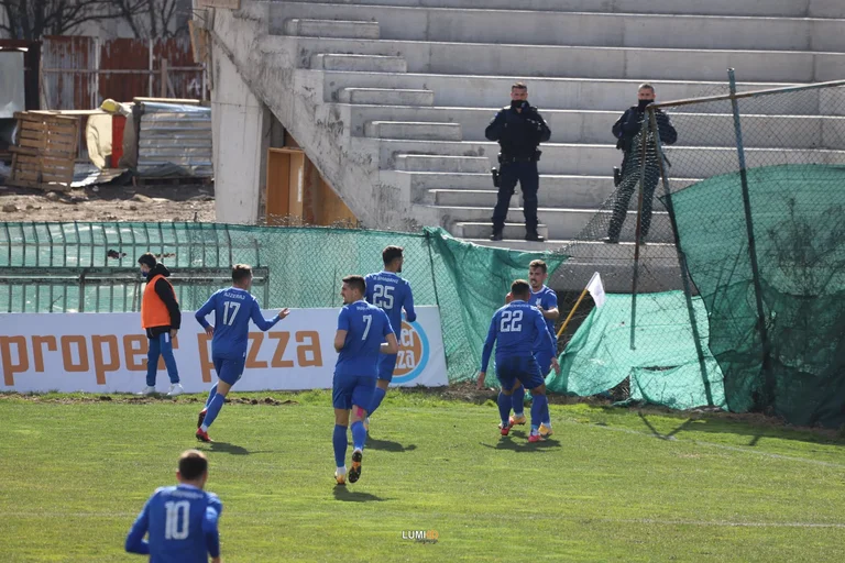 Gjilani i Munishit fiton spektaklin e shtatë golave, Drita mposht pa probleme Feronikelin