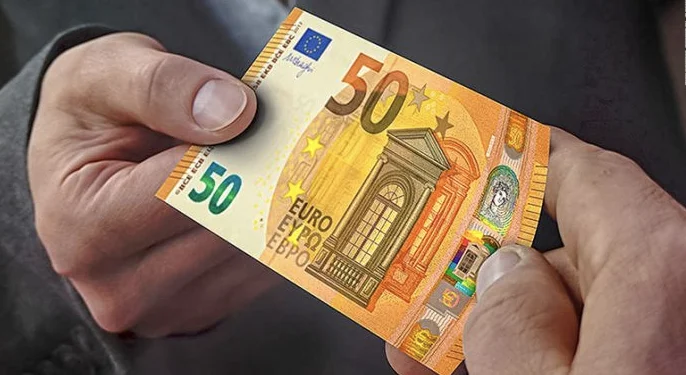 Në Ditën e Punëtorëve, qeverisë i kërkohet që paga minimale të bëhet 350 euro