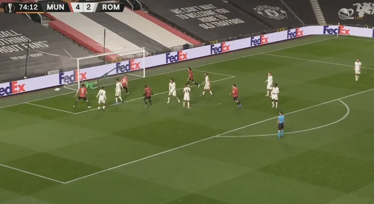 La fiesta en Old Tuffford no para: Dos objetivos más para cuatro minutos, marca Fernandes y Pogba