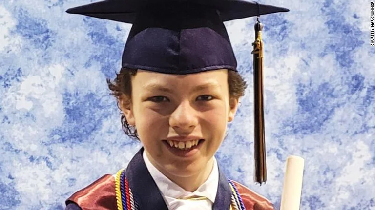 12-year-old American frequenta liceo e college allo stesso tempo