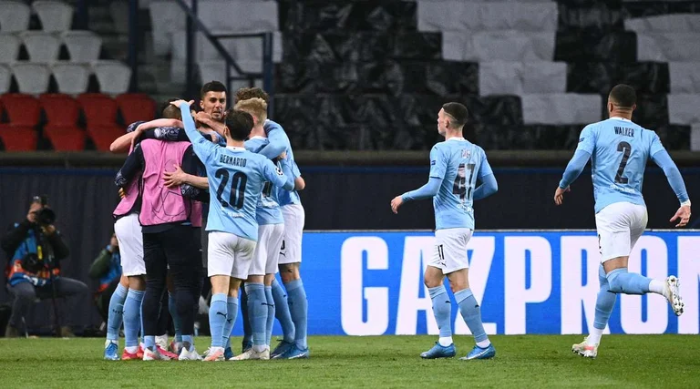 Man City choca con SPG, gana con el colapso entre París