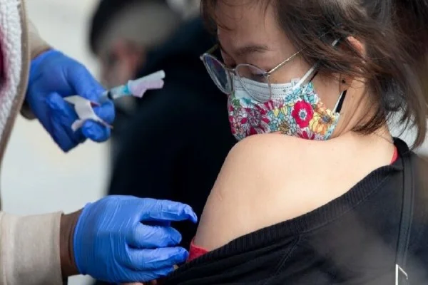 Commission européenne et AstraZeneca lors de la session d'essai du 26 mai