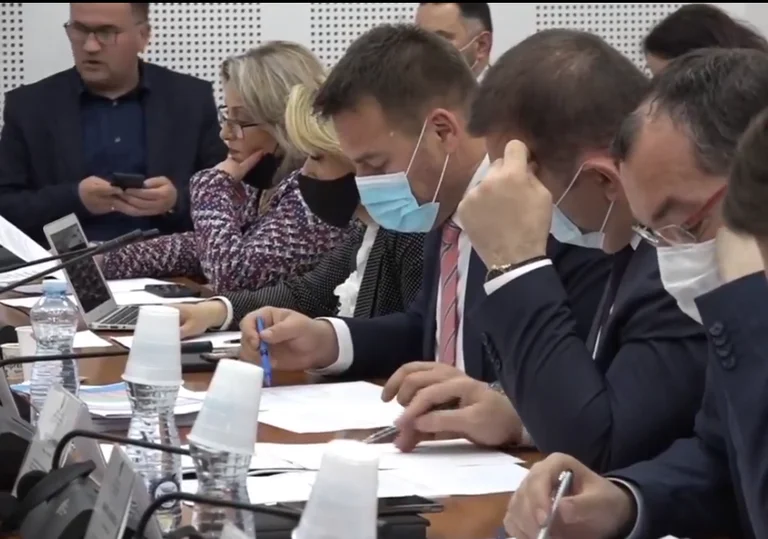 VV deputies voted to pay Kosovo 11m euros in electricity to Serbs in the north