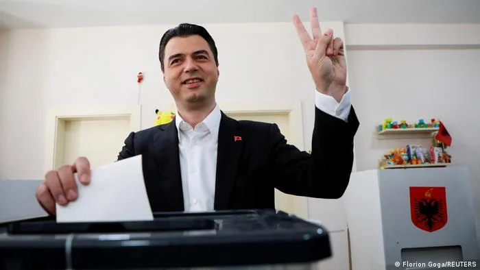 DW: Democratic Party Loses 25 April Elections