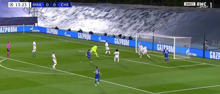 Christian Pulics secoue le Real Madrid, presque sur le net