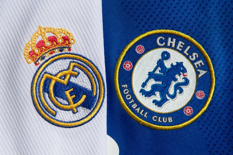 Real Madrid ) Chelsea is super semifinal: These are official formations.