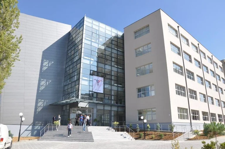Les étudiants de la Faculté d'éducation remplaceront les femmes enceintes au travail