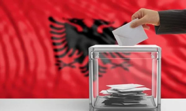 Albania vota hoy