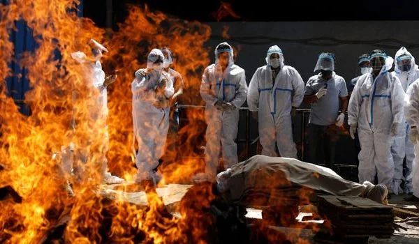 Cocaos de Coddy-19 en India, la gente está muriendo fuera del hospital