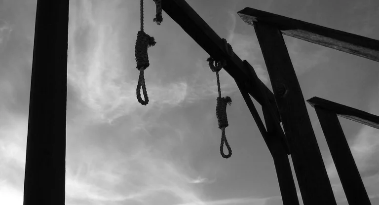Iran: Deux hommes condamnés à mort pour outrage au prophète Muhammad