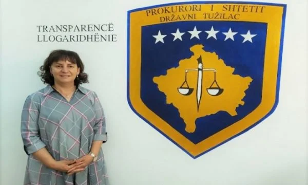 RTK: Le ministre Haxhiu récompense le procureur qui a arrêté Hakki Rugova