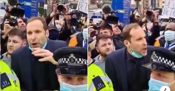 Cech begs fans to let the Chelsea bus pass, during the Super League protests.