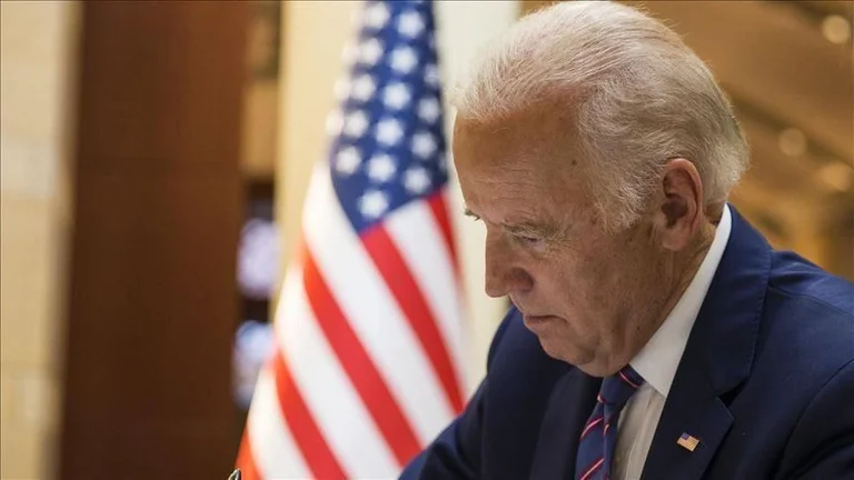Osman a demandé de l'aide à Biden pour les vaccins : il lui parle de compromis difficiles dans le dialogue avec la Serbie [lettre littérée]