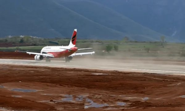 Kosovo businesses welcome opening Kukes Airport