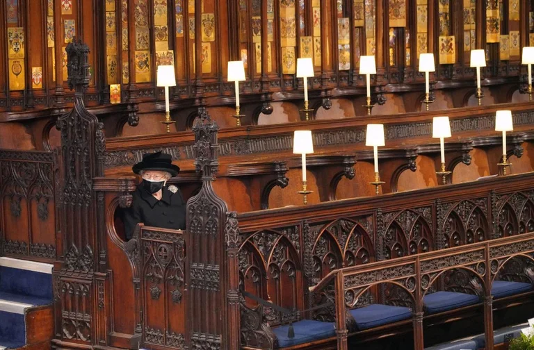 Queen Elizabeth II sitting only laments her husband
