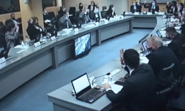 Kosovo government imposes new anti-Condavid measures-19