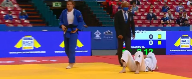 Kuka défait en demi-finale, se battra pour le bronze