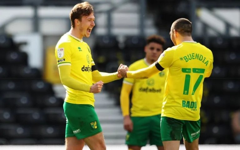 Norwich City est la première équipe à offrir une promotion PL pour la prochaine saison.