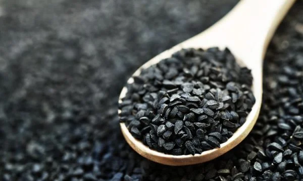 L'importance des graines noires contre les maladies pulmonaires