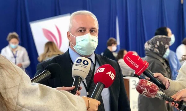 154 personnes atteintes de maladies chroniques prennent un vaccin anti-VID