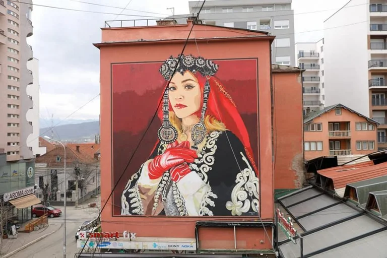 He tenido suficiente de esposa porque soy viudo, el presidente de Ferizaj responde a los ancianos a la pared.