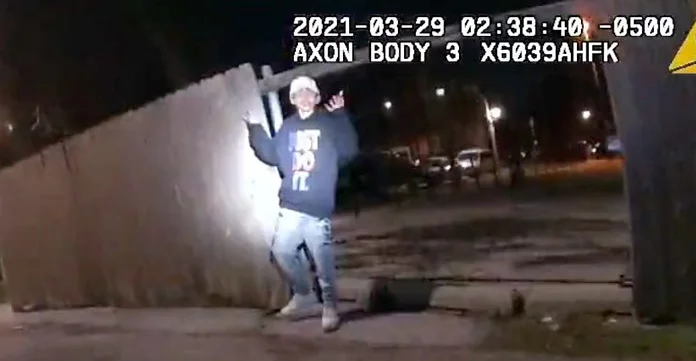 Heavy view: Chicago police publish the moment a 13-year-old gets shot