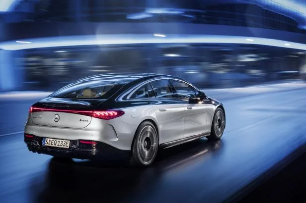 Officially presented Mercedes ECQS extraordinary inland digitized Lukes