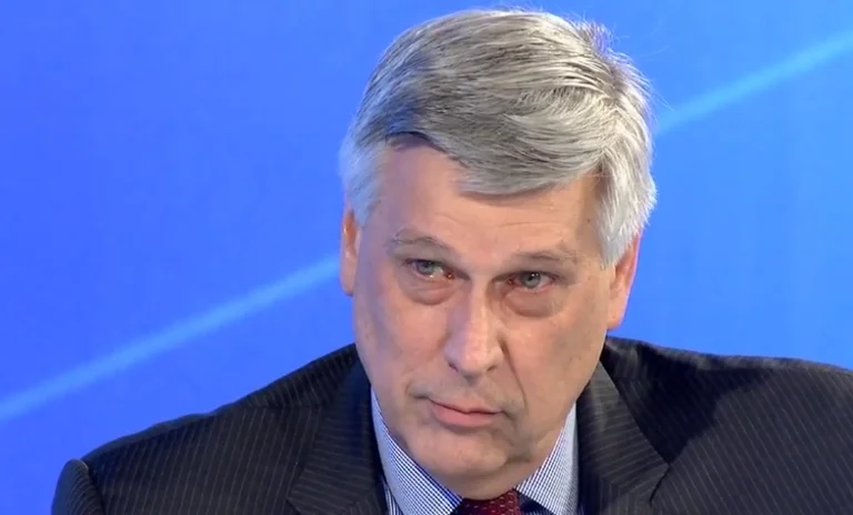 Message de l'ambassadeur américain Kurt: Ne pas répéter des films avec réciprocité