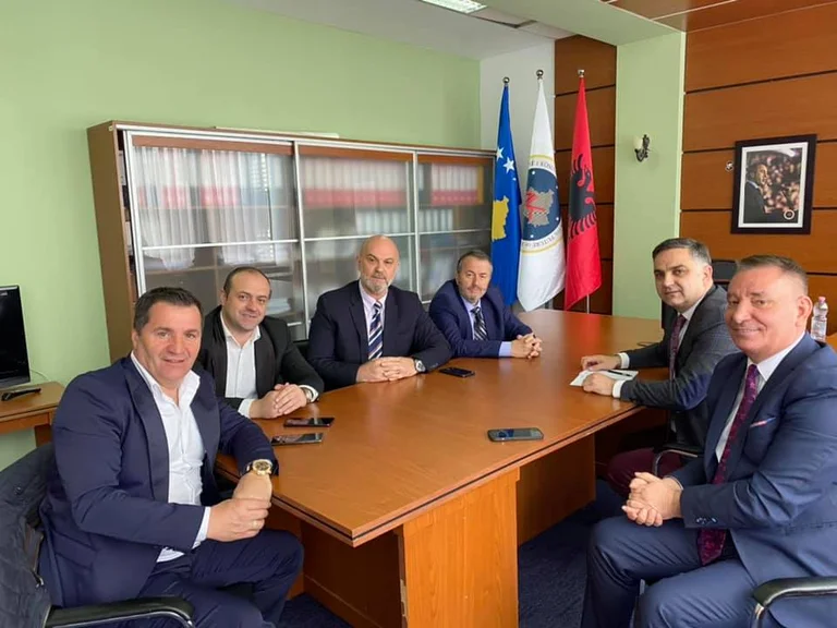 Tahiri and Lekaj meeting with the host of Hoteliers' House, discuss government's restrictive measures