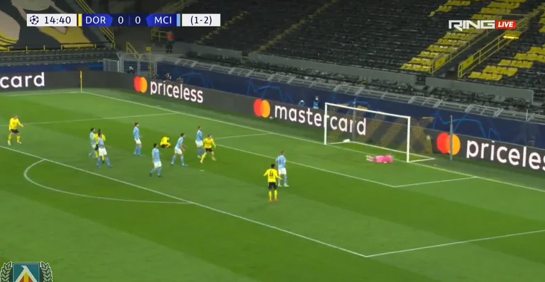 Dortmund devant Man City, Bellingham tire là où il ne peut pas se défendre.