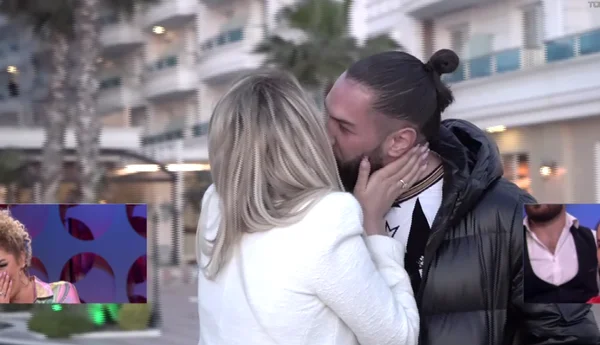 Viens me faire un baiser, une rencontre étroite entre Homeland et Antonella