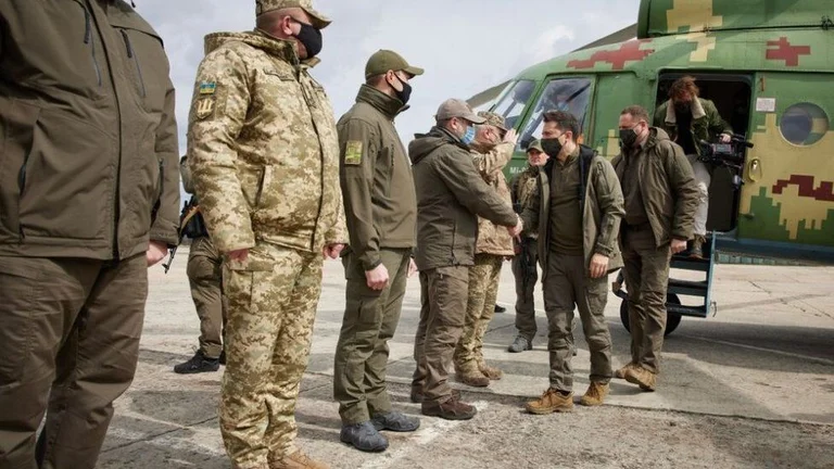 Conflit en Ukraine : Moscou peut protéger les rebelles soutenus par la Russie