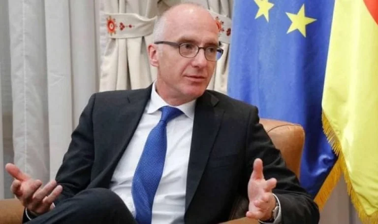 Deutscher Botschafter in Serbien: 1999 Bombenangriffe gegen Völkermord in Kosovo
