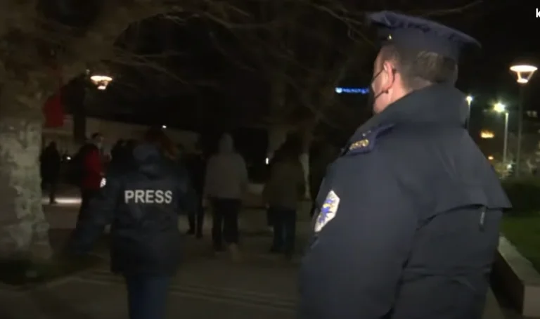Police présente dans l'action du PSD, ne réagissez pas