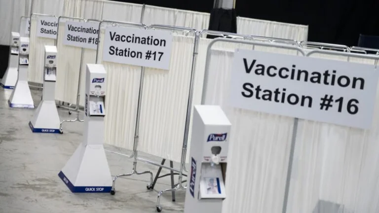 Euronews Reporting: Diplomatie avec des vaccins dans les Balkans occidentaux