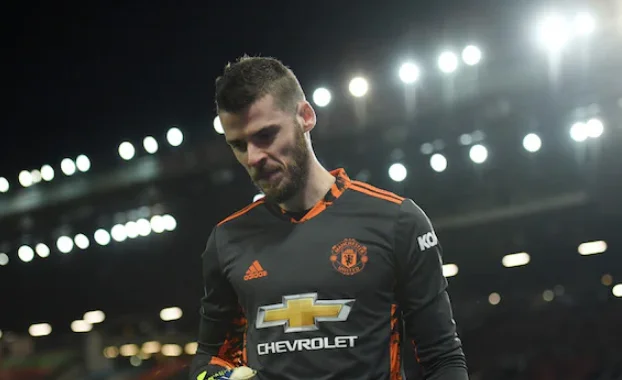 David de Gea offered ball to European clubs