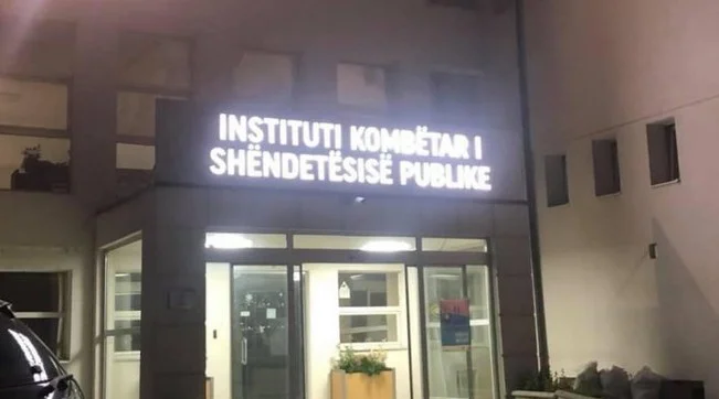 IKSHPK: Intensiteti i rasteve me koronavirus është më i madh se në prill, mbajtja e maskave obligative