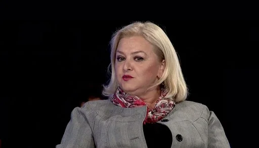 Valdete Idrizi: Enough selective access, sexist language must be eradicated for all