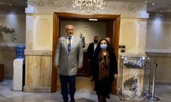 Edi Rama congratulates Vjosa Osmani