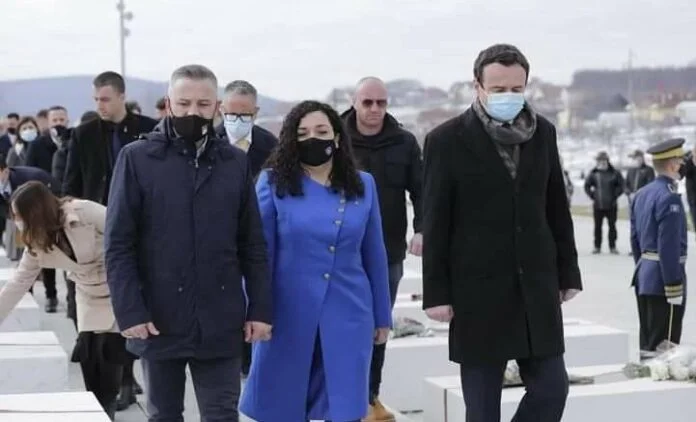 Yashari reacciona después de que Vjosa Osman sea elegido presidente
