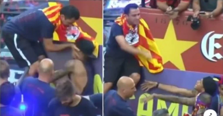 Quand Xavi a montré l'endroit à Neymar en s'emparant de son visage pendant le défilé de bus de Barcelone